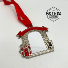 Load image into Gallery viewer, Metal Sublimation Ornaments